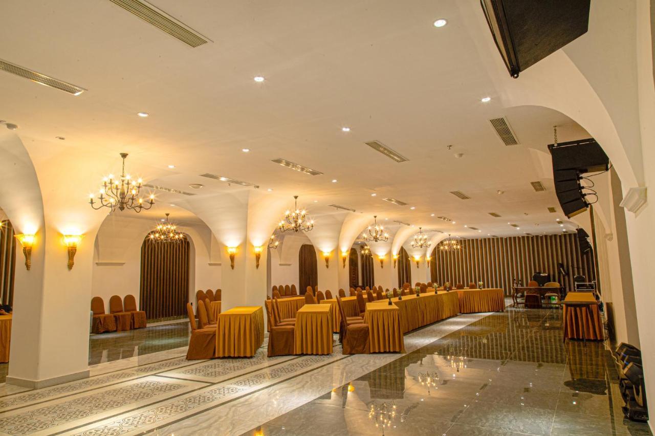 Dong Duong Hotel & Suites - Afternoon Tea Inclusive - Very Central Danang Exteriér fotografie